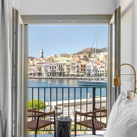에르무폴리 Eclectic Syros B&B 외부 사진