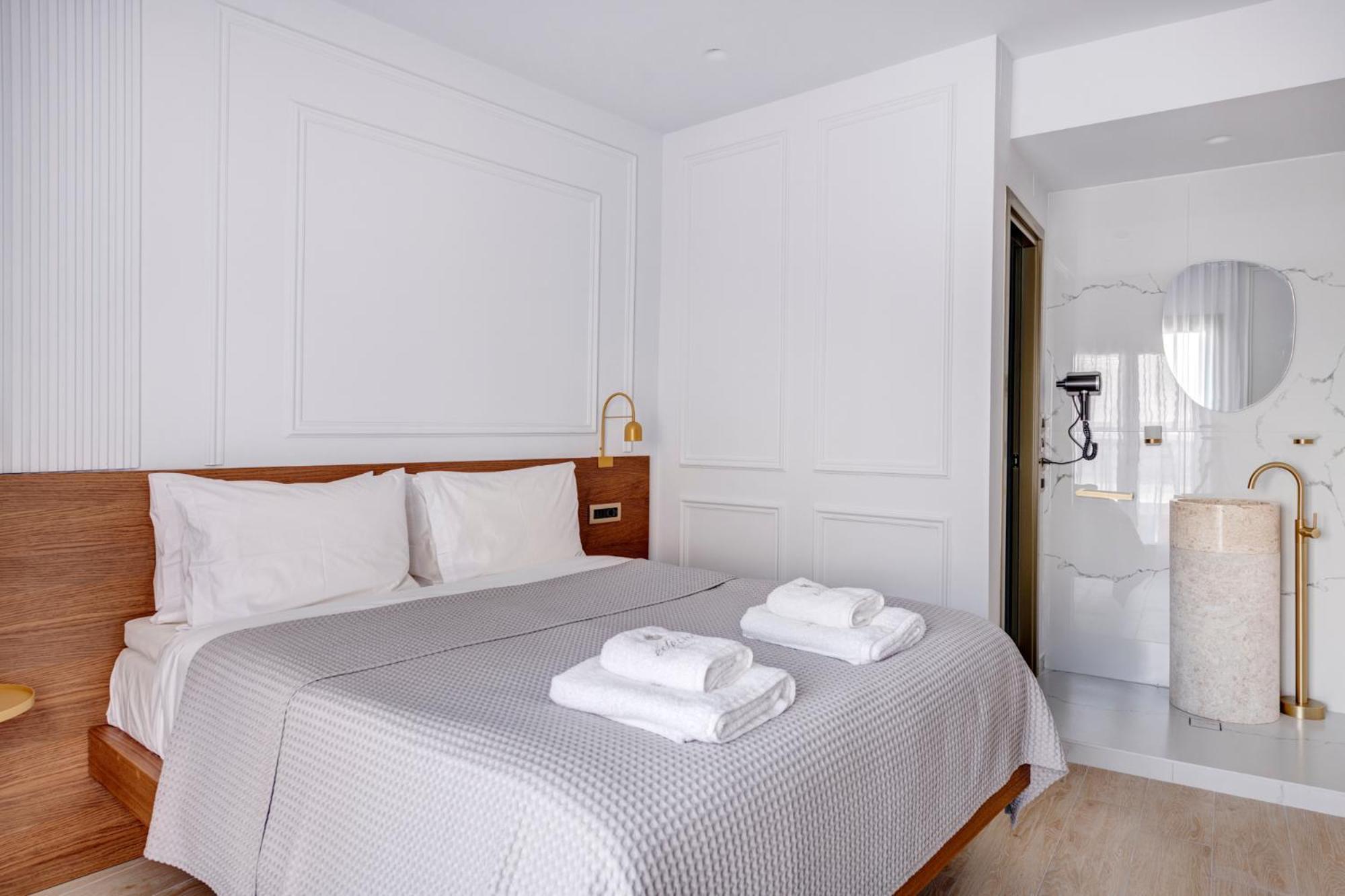 에르무폴리 Eclectic Syros B&B 외부 사진