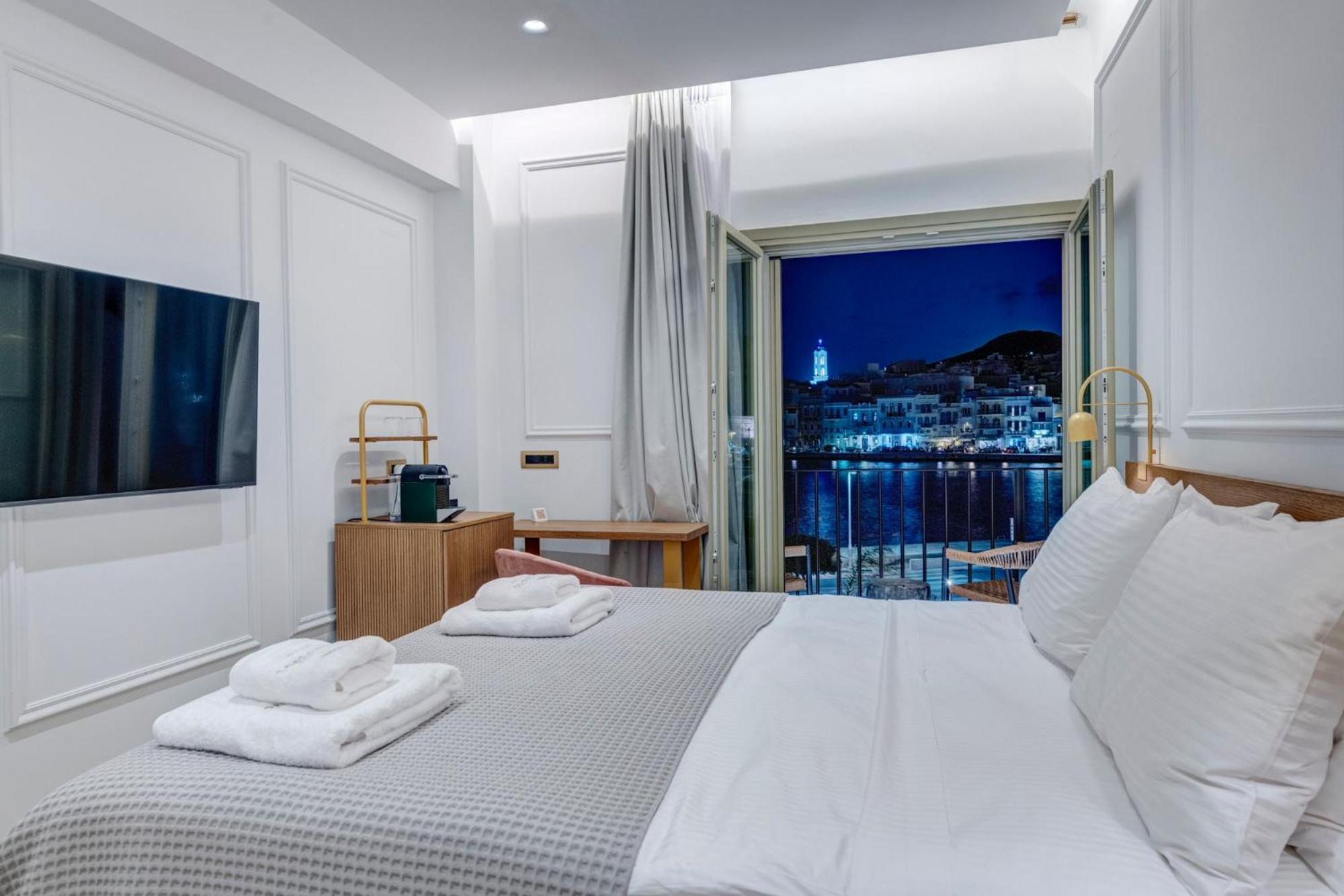 에르무폴리 Eclectic Syros B&B 외부 사진